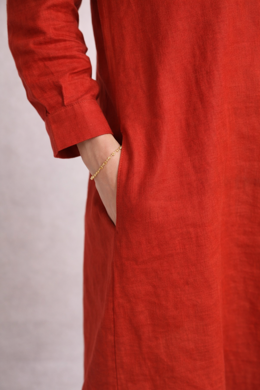 Linen Day Dress - Chilli Red — side view | VIVI & CO